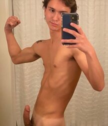 Wow Porn Boys Selfie Boners & more 62c7781f37acf.jpg
