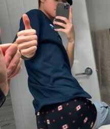 Wow Porn Boys Selfie Boners & more 62c7782955162.jpg