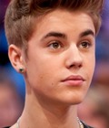 Justin Bieber Head-shots 525bb9f4ae028.jpg
