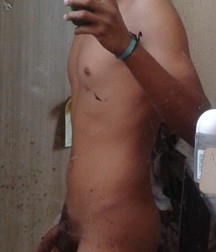 Me 5c0bece77fa41.jpg