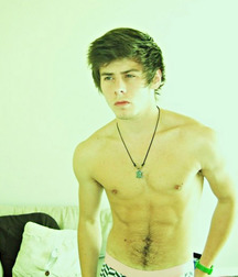 Pretty boys 2 564262adcebd7.jpg