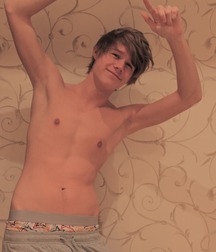 Pretty boys and armpits 1 565e1df4b141d.jpg