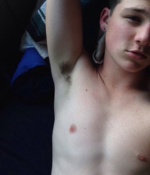 Pretty boys and armpits 1 565e1e37eeed6.jpg