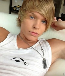 pretty boys and armpits 3 56afcfe9c83c2.jpg