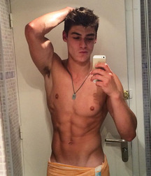 Pretty boys 5 56b665c588477.jpg