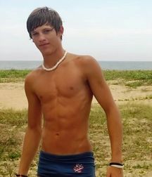 Boys-Speedos-Water = FUN! 02 5b8f2699bb1d4.jpg