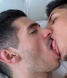 boys together 581cb3c6e895f.jpg