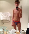 shirtless boys 5298b5ca7d356.jpg