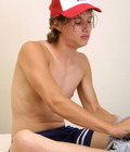 Always tip the pizza guy 52a6532a6855a.jpg