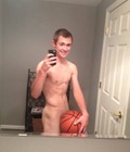 boys non nude 524eda6b39405.jpg