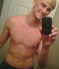 hot guys  52b704e792c39.jpg