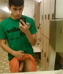 Boys 295 5ad9efbf77c77.jpg