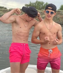 Gay tube teen boys porn 337