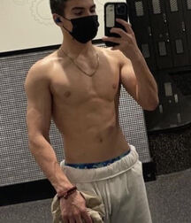 hotties big cock selfies gay porn 61fb6891f1f1b.jpg