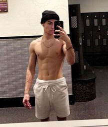 hotties big cock selfies gay porn 61fb691f77b69.jpg