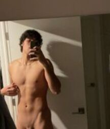 hotties big cock selfies gay porn 61fb693cbe9f4.jpg