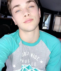 Grindr boys 5a9ca50d0a1db.jpeg