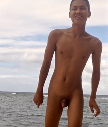 Asian twink 5bc01448f057a.jpeg