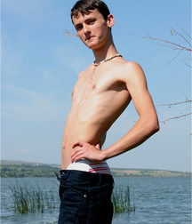 Johnie 2 5b9f741e307ef.jpg