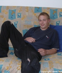 Josef  A 5ba0c689ea0f1.jpg