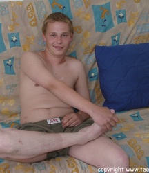 Josef  A 5ba0c6a931107.jpg