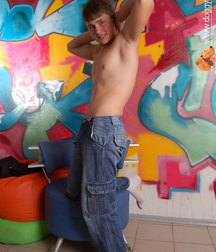 Robert 5ba7689a6023e.jpg