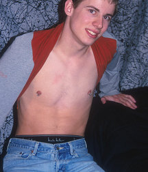 Brett 5bc71efb50c26.jpg