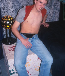 Brett 5bc71f0228c30.jpg