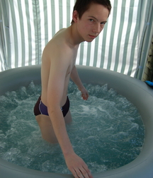 Matty 5bc85c3952a87.jpg
