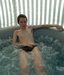 Matty 5bc85d0a3be4b.jpg