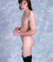 Sergey 5bd308441f224.jpg