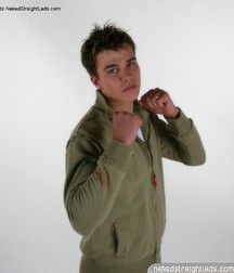 Danny-02 5be57be44294f.jpg