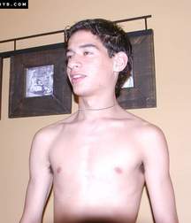 Christian  5be8128113e54.jpg