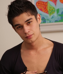 Ray  7 5beac16c62428.jpg
