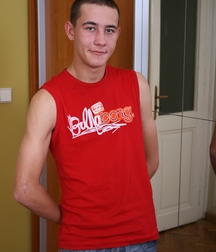 Stan 2 5beac88e506e0.jpg