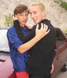 Michal & Mario A 5bec1861d2b17.jpg