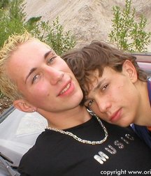 Michal & Mario A 5bec18e9df9e0.jpg