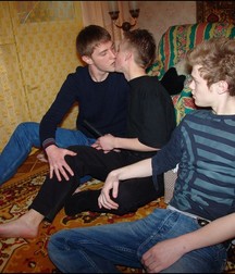 Gleb, Kolya & Rostik 5bfa813135a0d.jpg
