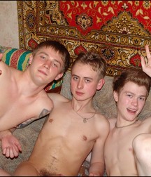 Gleb, Kolya & Rostik 5bfa8378092f1.jpg
