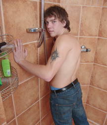 Honzee 1 5bfd28986b5bd.jpg