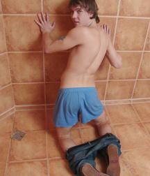 Honzee 1 5bfd28d4e7fae.jpg
