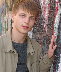 Man 5bfe623629538.jpg