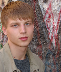 Man 5bfe623983262.jpg
