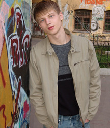 Man 5bfe625d76cac.jpg