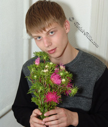 Man 5bfe628493f6d.jpg