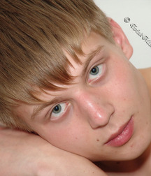 Man 5bfe62c80311d.jpg