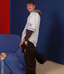 MC D TAZ 5bfe6adb28afe.jpg