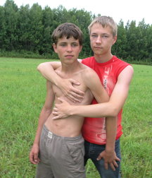 Ricky & Friend 5bfe70a37635b.jpg