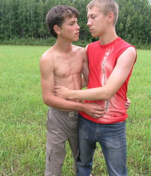 Ricky & Friend 5bfe70c26fe0a.jpg