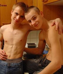 Tommy  & Klausik 5c051eda24b8d.jpg
